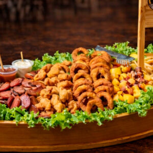 La Barca com 25% OFF para usar de Segunda a Quinta no Villa Bar